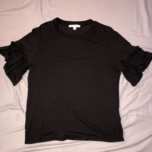 LA Hearts Ruffle Sleeve Top